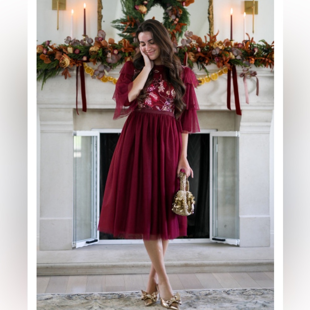 Dainty Jewells Blush Sequin Embroidered Tulle Dress M - Picture 7 of 8